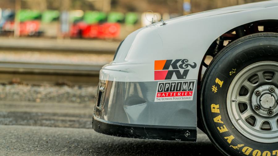 Детали экстерьера Chrysler LeBaron Race Car 1987 года  (фото 38 из 129)